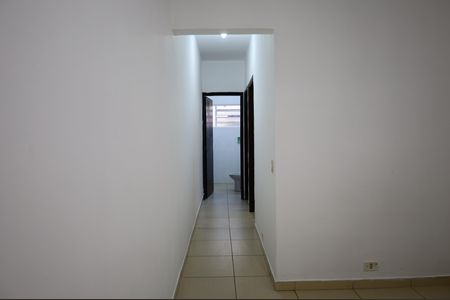 Casa à venda com 125m², 2 quartos e 2 vagasCorredor