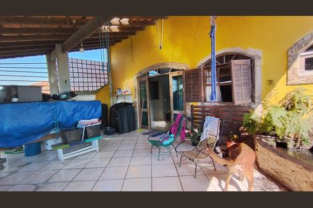 Varanda de casa para alugar com 4 quartos, 400m² em Jardim Imperador, Suzano