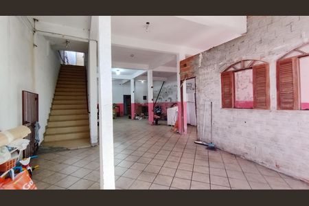 Quintal de casa para alugar com 4 quartos, 400m² em Jardim Imperador, Suzano