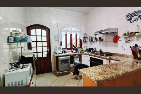 Cozinha 1 de casa para alugar com 4 quartos, 400m² em Jardim Imperador, Suzano