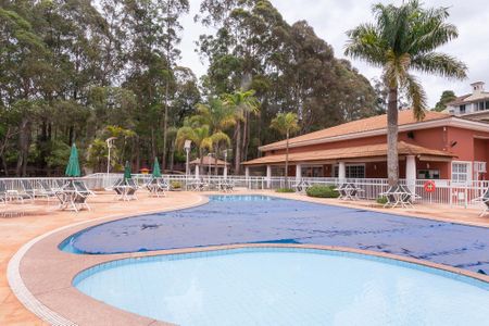 Casa de condomínio à venda com 173m², 3 quartos e 2 vagas Casa de condomínio à venda com 173m², 3 quartos e 2 vagasÁrea comum - Piscina