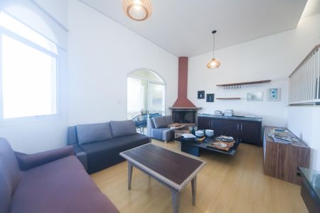 Casa de condomínio à venda com 173m², 3 quartos e 2 vagas Casa de condomínio à venda com 173m², 3 quartos e 2 vagassala