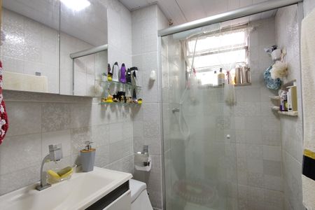 Apartamento para alugar com 55m², 2 quartos e 1 vagaBanheiro Social