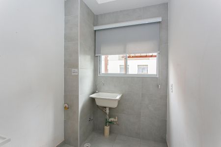 Apartamento para alugar com 38m², 2 quartos e sem vaga Apartamento para alugar com 38m², 2 quartos e sem vagaÁrea de Serviço