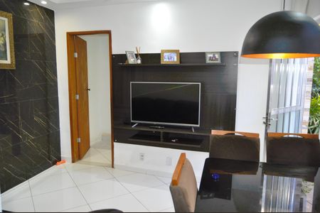 Casa de Condomínio à venda com 2 quartos, 90m² em Pilares, Rio de Janeiro