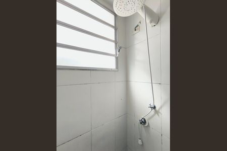 Apartamento para alugar com 57m², 2 quartos e 1 vaga Apartamento para alugar com 57m², 2 quartos e 1 vagaBanheiro da Suíte