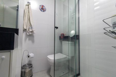 Apartamento à venda com 55m², 2 quartos e 1 vaga Apartamento à venda com 55m², 2 quartos e 1 vagaBanheiro 2