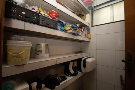 Casa para alugar com 1200m², 6 quartos e 10 vagas Casa para alugar com 1200m², 6 quartos e 10 vagasÁrea de Serviço