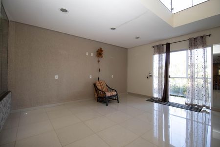 Casa para alugar com 1200m², 6 quartos e 10 vagas Casa para alugar com 1200m², 6 quartos e 10 vagasSala 1