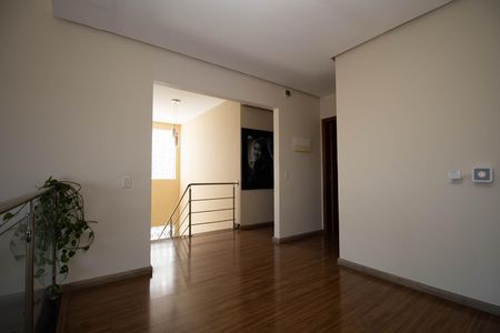 Casa para alugar com 1200m², 6 quartos e 10 vagas Casa para alugar com 1200m², 6 quartos e 10 vagasSala 3