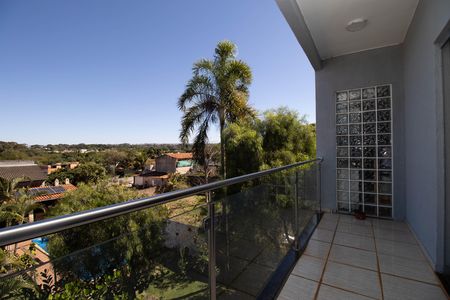 Casa para alugar com 1200m², 6 quartos e 10 vagas Casa para alugar com 1200m², 6 quartos e 10 vagasSacada