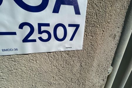 Casa para alugar com 1200m², 6 quartos e 10 vagas Casa para alugar com 1200m², 6 quartos e 10 vagasPlaca