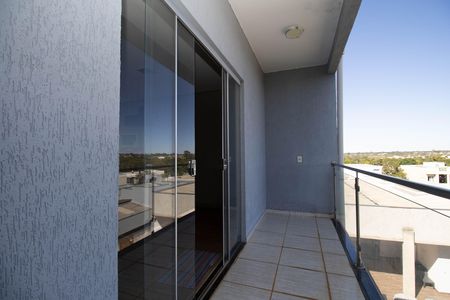Casa para alugar com 1200m², 6 quartos e 10 vagas Casa para alugar com 1200m², 6 quartos e 10 vagasSacada
