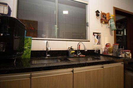Casa para alugar com 1200m², 6 quartos e 10 vagas Casa para alugar com 1200m², 6 quartos e 10 vagasCozinha