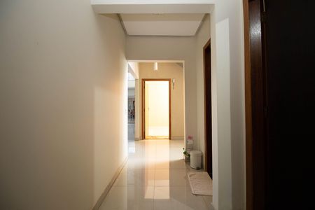 Casa para alugar com 1200m², 6 quartos e 10 vagas Casa para alugar com 1200m², 6 quartos e 10 vagasCorredor