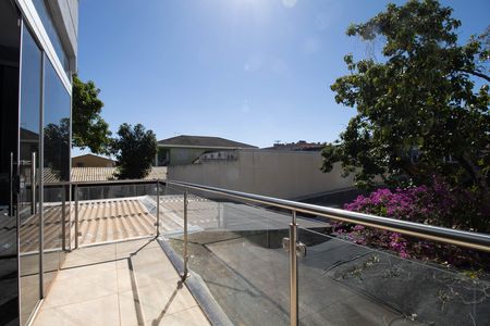 Casa para alugar com 1200m², 6 quartos e 10 vagas Casa para alugar com 1200m², 6 quartos e 10 vagasSacada