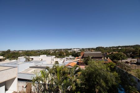 Casa para alugar com 1200m², 6 quartos e 10 vagas Casa para alugar com 1200m², 6 quartos e 10 vagasVista