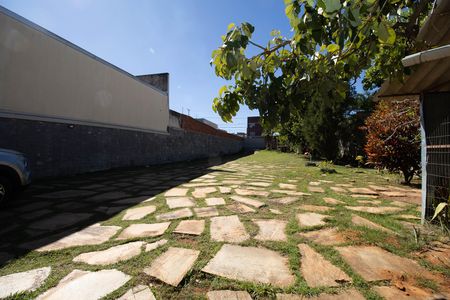 Casa para alugar com 1200m², 6 quartos e 10 vagas Casa para alugar com 1200m², 6 quartos e 10 vagasJardim