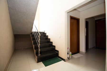 Casa para alugar com 1200m², 6 quartos e 10 vagas Casa para alugar com 1200m², 6 quartos e 10 vagasCorredor