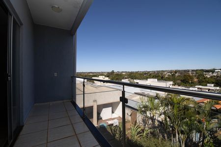 Casa para alugar com 1200m², 6 quartos e 10 vagas Casa para alugar com 1200m², 6 quartos e 10 vagasSacada