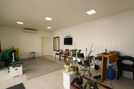 Varanda gourmet de casa à venda com 4 quartos, 333m² em Cristal, Porto Alegre