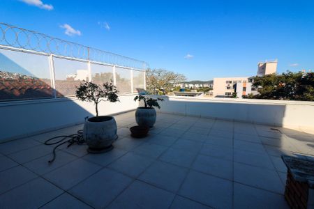 Terraço 2 de casa à venda com 4 quartos, 333m² em Cristal, Porto Alegre