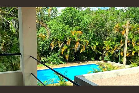 Vista de casa à venda com 4 quartos, 315m² em Chácaras Alpina, Valinhos