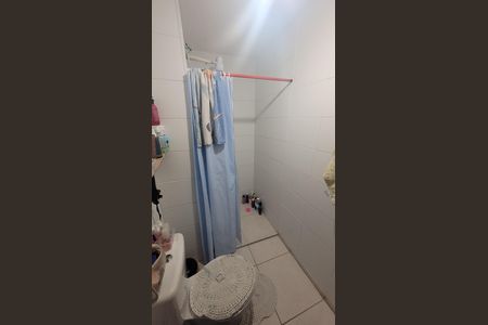 Apartamento à venda com 35m², 2 quartos e sem vaga Apartamento à venda com 35m², 2 quartos e sem vagaBanheiro