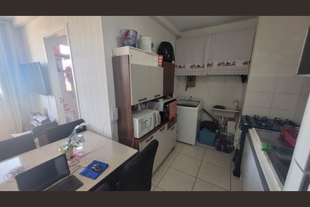 Apartamento à venda com 35m², 2 quartos e sem vaga Apartamento à venda com 35m², 2 quartos e sem vagaCozinha e Área de Serviço