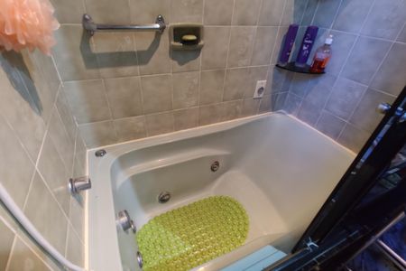Casa à venda com 264m², 3 quartos e 3 vagasBanheiro da Suíte