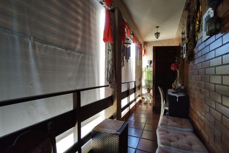 Casa à venda com 264m², 3 quartos e 3 vagasVaranda