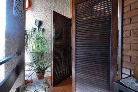 Casa à venda com 264m², 3 quartos e 3 vagasVaranda