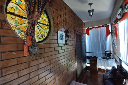 Casa à venda com 264m², 3 quartos e 3 vagasVaranda