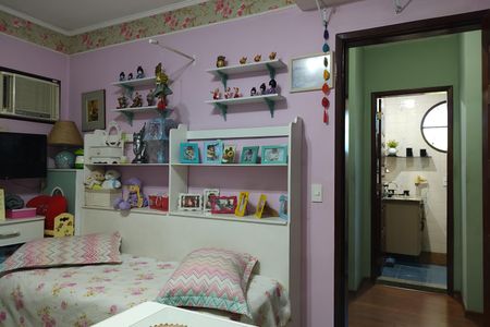 Casa à venda com 264m², 3 quartos e 3 vagasQuarto 2 
