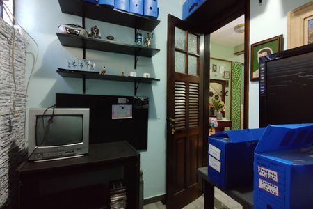 Casa à venda com 264m², 3 quartos e 3 vagasQuarto 4