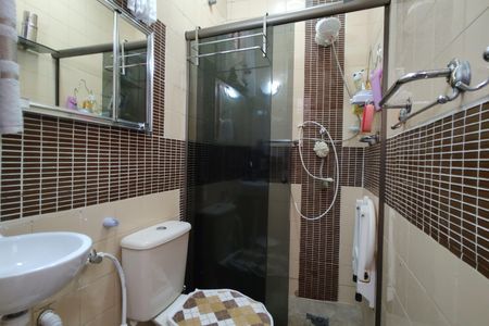 Casa à venda com 264m², 3 quartos e 3 vagasBanheiro de serviço
