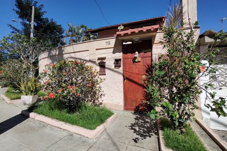 Casa à venda com 264m², 3 quartos e 3 vagasFachada