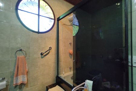 Casa à venda com 264m², 3 quartos e 3 vagasBanheiro da Suíte