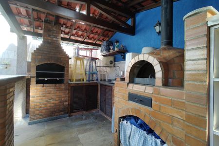 Casa à venda com 264m², 3 quartos e 3 vagasChurrasqueira