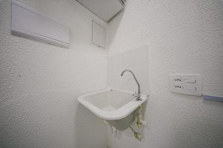 Apartamento para alugar com 33m², 2 quartos e sem vagaCozinha e Área de Serviço