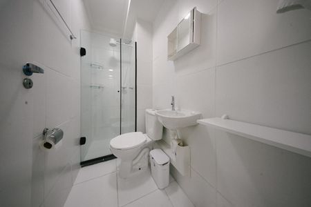 Banheiro de apartamento para alugar com 2 quartos, 33m² em Vila Silvia, São Paulo