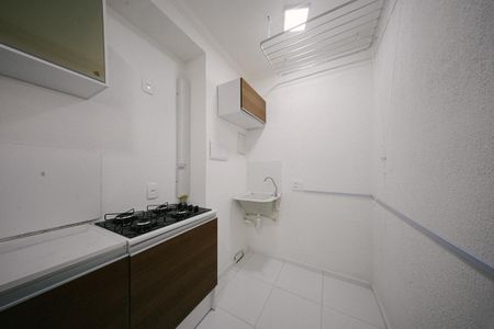 Apartamento para alugar com 33m², 2 quartos e sem vagaCozinha e Área de Serviço