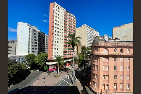 Apartamento para alugar com 2 quartos, 89m² em Centro, Belo Horizonte