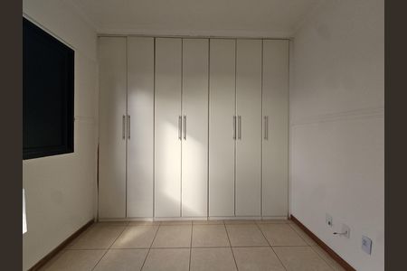 Apartamento para alugar com 95m², 3 quartos e 2 vagas Apartamento para alugar com 95m², 3 quartos e 2 vagasQuarto 3 - Armários