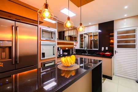 Casa para alugar com 87m², 2 quartos e 2 vagas