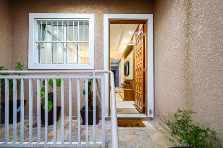 Casa para alugar com 87m², 2 quartos e 2 vagas