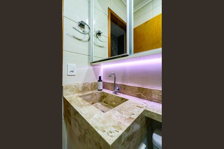 Casa para alugar com 87m², 2 quartos e 2 vagas