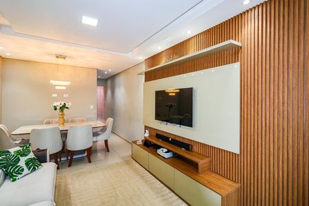 Casa para alugar com 2 quartos, 87m² em Jardim Ipe, São Paulo