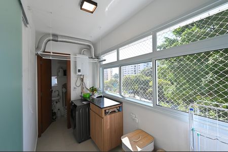 Apartamento à venda com 104m², 3 quartos e 1 vaga Apartamento à venda com 104m², 3 quartos e 1 vagaLavanderia