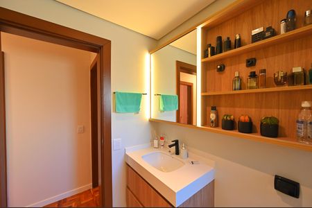 Apartamento à venda com 104m², 3 quartos e 1 vaga Apartamento à venda com 104m², 3 quartos e 1 vagaBanheiro Social